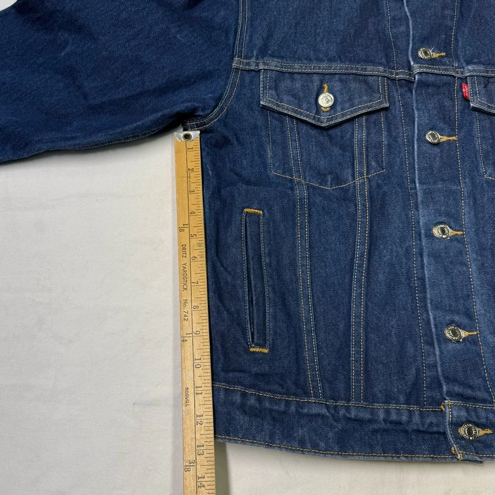 Levi's  70507 Denim Jacket Trucker Standard  Mens Size Medium Denim Blue
